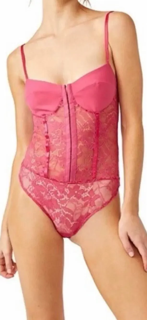 Free People Intimately Pink Lace Hook Front Bodysuit NWT Small Lace Night Rhythm